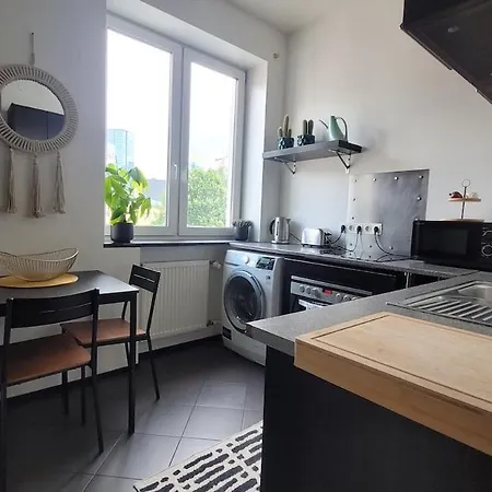 Big In The Heart Of 塔林