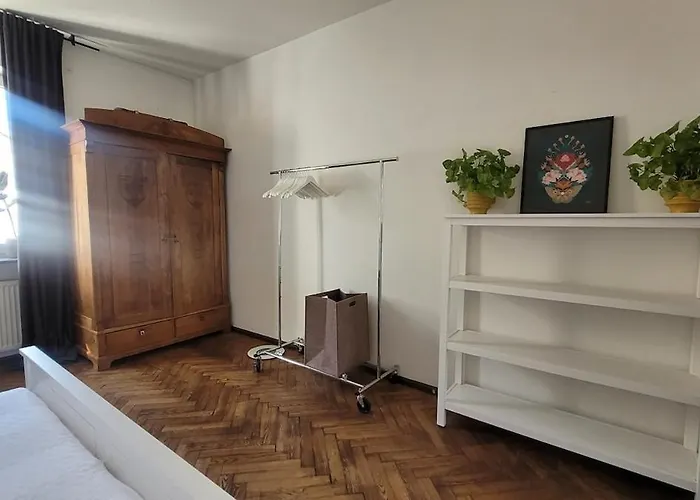 Big In The Heart Of 塔林